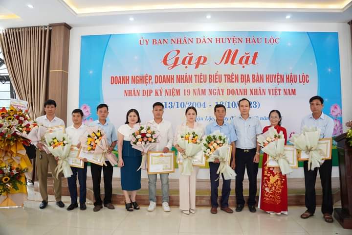Huyện Hậu Lộc tổ chức gặp mặt các doanh nghiệp, doanh nhân tiêu biểu